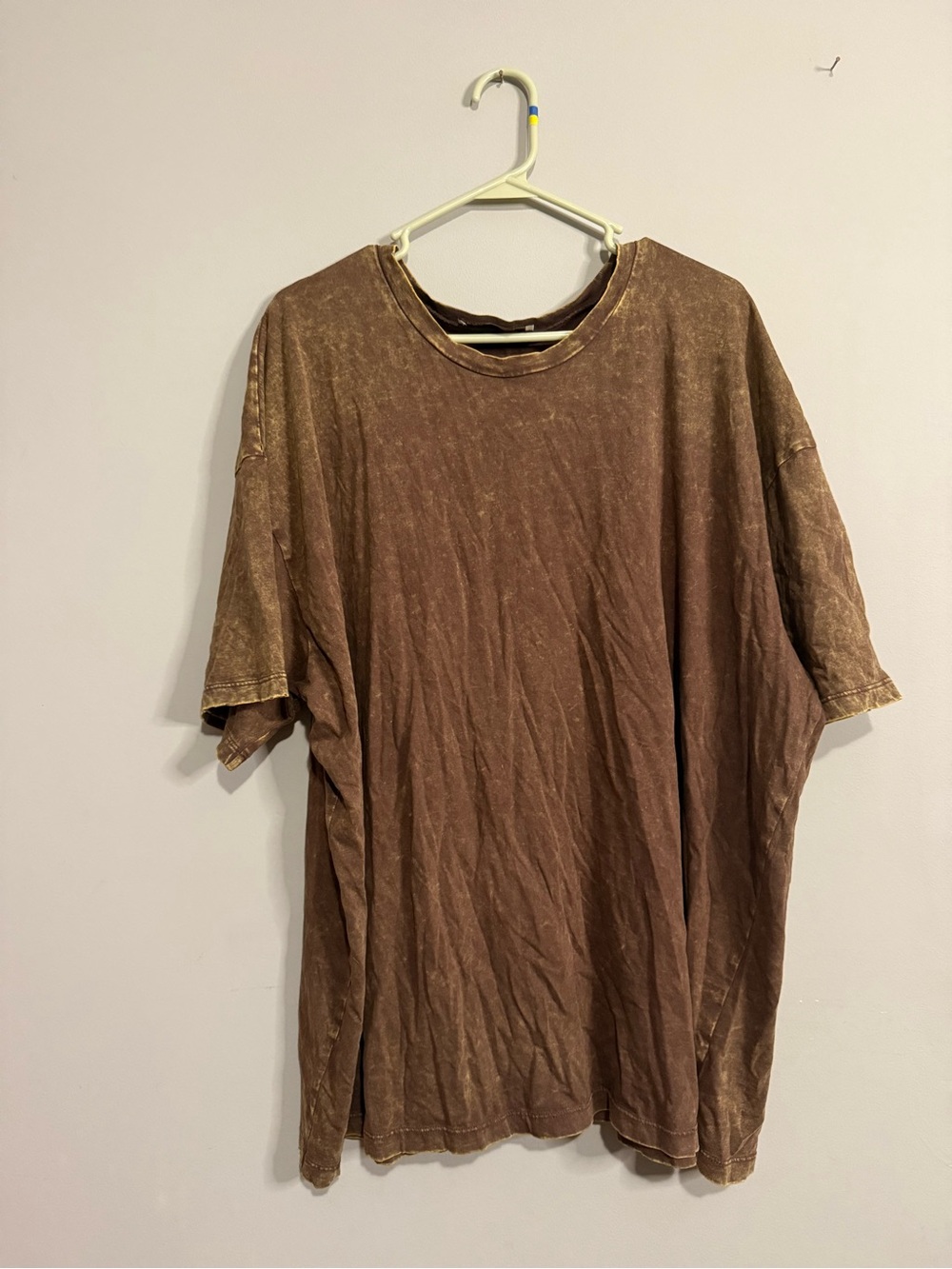 Zenana Women’s Acid Washed Brown Crewneck T-Shirt